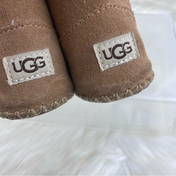 UGG CADEN  SUEDE CHESTNUT BOOTS SIZE 04/05 - Picture 4 of 9